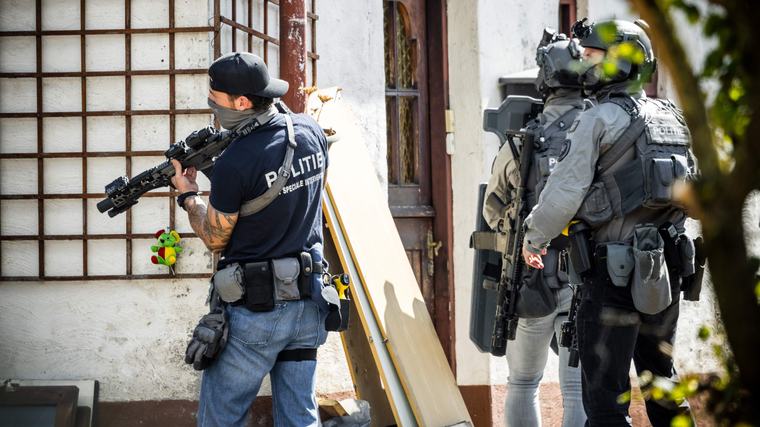 Gemaskerde bende was in Overasselt op zoek naar Jan G., maar hij gaf niet thuis