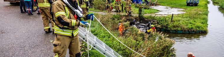 Automobilist overleden nadat auto in water belandt