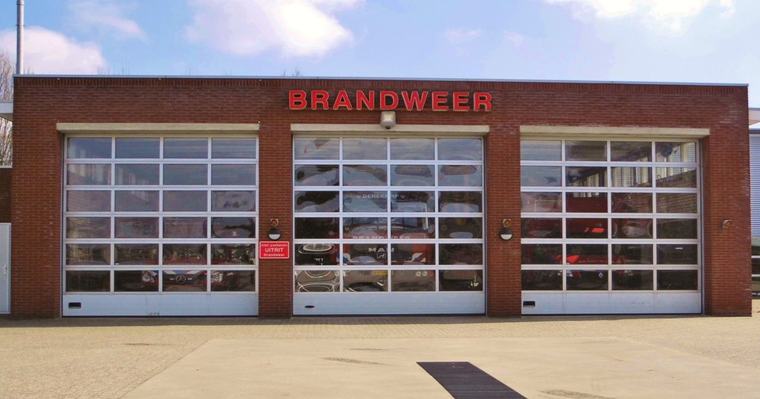 Twentse brandweerkazernes lopen risico bij stroomuitval, helft mist noodaggregaat