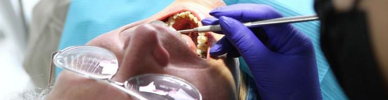 Steeds meer Groningers zitten zonder tandarts: ‘Er dreigt een mondzorginfarct’