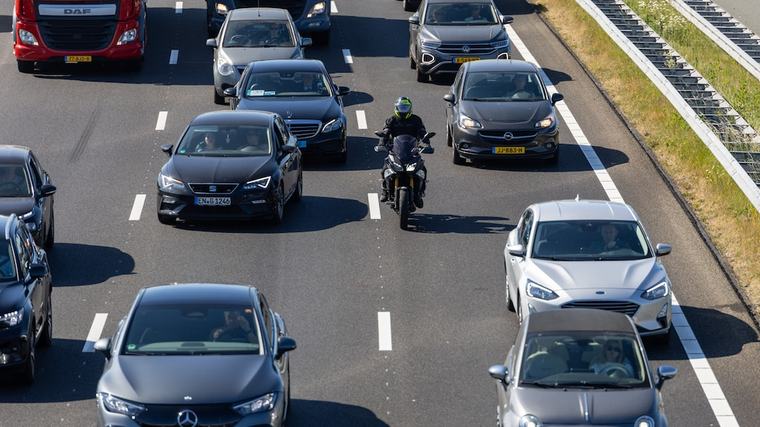 Brug A28 afgesloten voor reparatie: nog steeds files in regio