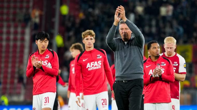 Met meer ervaren spelers richt koploper AZ zich op topklassering: "Balans is beter"