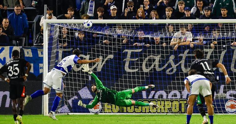 PEC Zwolle doet zichzelf tekort en delft in 'penaltyduel' het onderspit tegen NEC