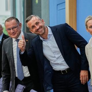 Politieke midden kan opmars extreemrechts niet stoppen