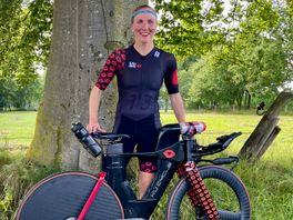 Boze bewoners verplaatsen dranghekken tijdens triatlon Klazienaveen: 'Mensen lappen verkeersregels aan hun laars'