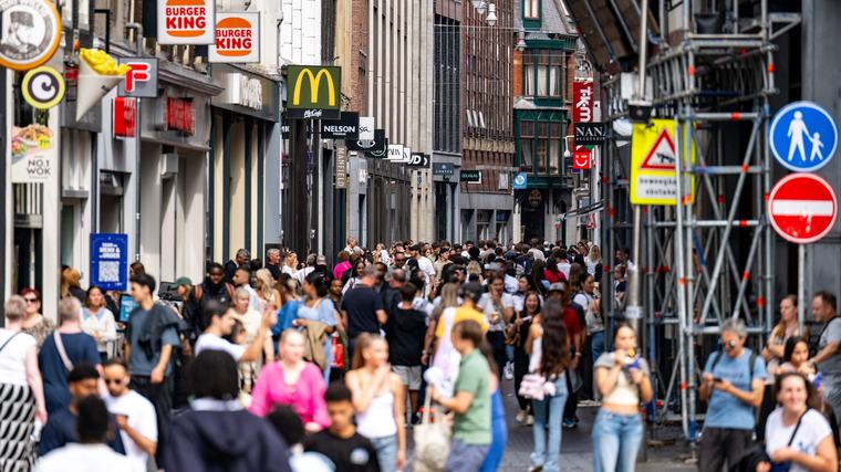 Door inflatie komt bijna 40 procent moeilijk rond: met deze tips geef je in No Spend September minder geld uit