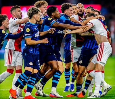 Voetbalpodcast | ‘Moordaanslag gaat wat ver, maar dit had voor Aaron Bouwman veel slechter kunnen aflopen’