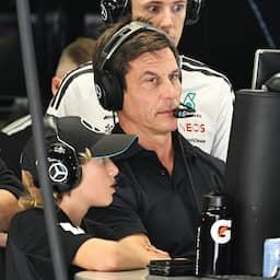 Verstappen verpest slipstream Antonelli op Russell: 'Hij heeft ons pole gekost'