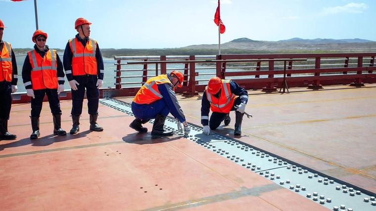 LIVE | Eerste verkeersbrug tussen Noord-Korea en Rusland geopend