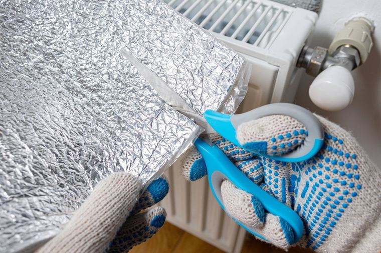 Je huis voelt kouder dan het is: met deze 6 goedkope ingrepen voorkom je tocht en warmteverlies