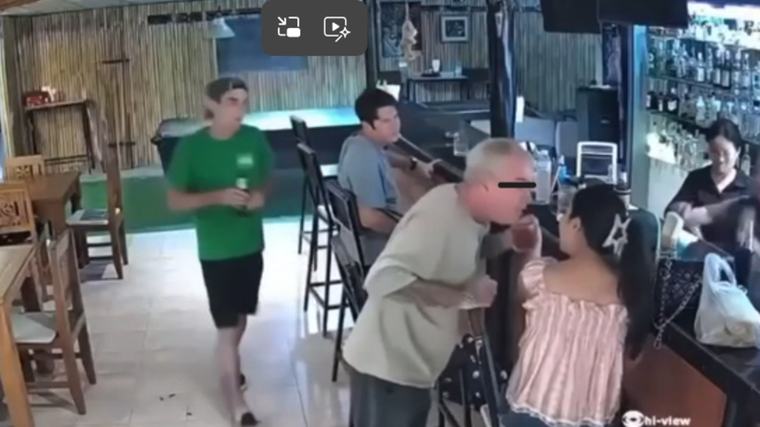 ’Dronken Nederlander valt vrouw aan in café op Thais eiland Koh Samui, raakt daarna in gevecht met anderen’