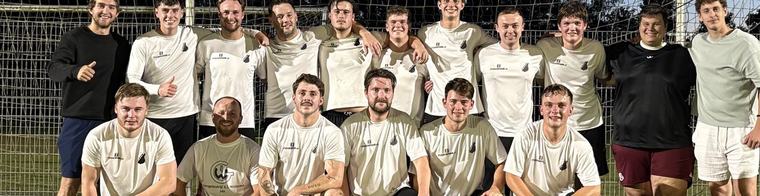 Competitie bijna van start maar SV Yde De Punt heeft nog geen trainer: wie helpt Drentse cultclub uit de brand?
