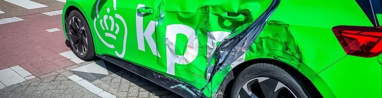 112-nieuws: Ongeluk met gifgroene auto in Amersfoort