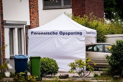 Lichaam van jongen (12) gevonden in woning Eerbeek: politie vermoedt misdrijf, volwassene in huis aangehouden