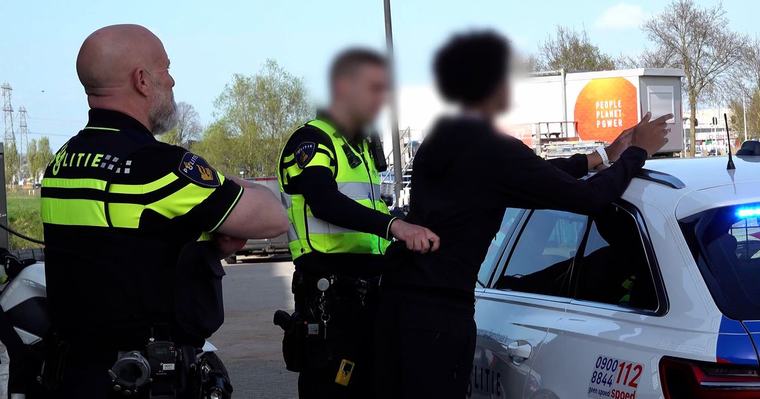 Vier jonge nepagenten aangehouden na spectaculaire achtervolging