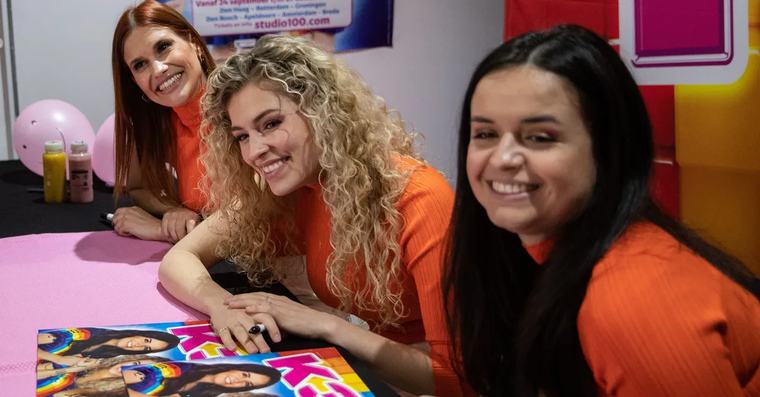 K3 komt met nieuwe theatershow Superhelden, Hanne wordt vervangen BN'ers