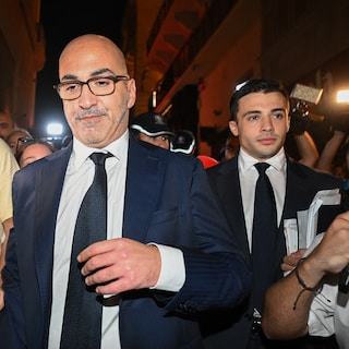 Zakenman Yorgen Fenech, die vrijuit gaat in moordzaak Maltese journalist, schuurde dicht tegen politieke elite aan
