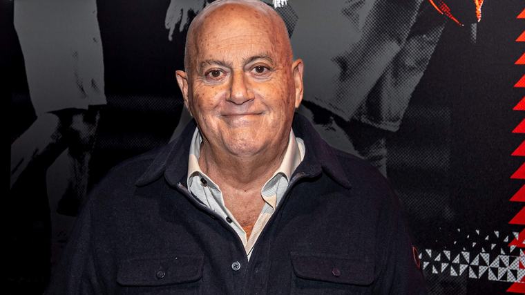 Jack van Gelder (75) noemt ’wangedragverhalen’ rond zijn vertrek bij De oranjezondag ’totale onzin’