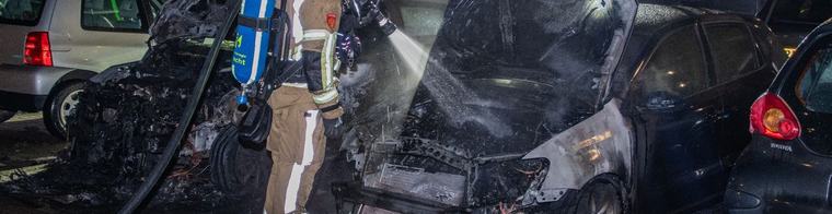 2 auto's uitgebrand in Utrecht