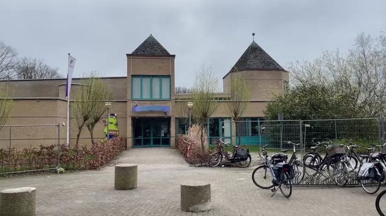Westerkwartier helpt noodlijdend Zwemkasteel Nienoord