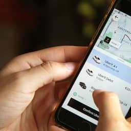 Chauffeurs slepen Uber voor rechter vanwege door AI gestuurd betaalsysteem