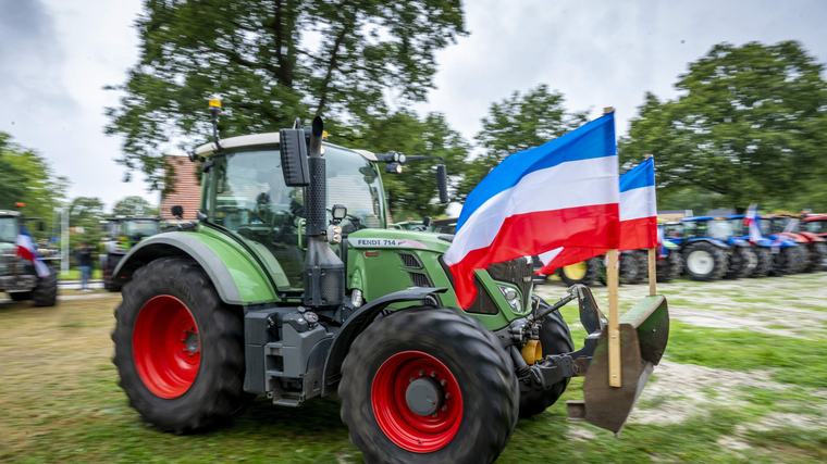 Boeren woedend na ’noodrem’ kabinet: verplichte extra krimp veestapel ’onbespreekbaar’