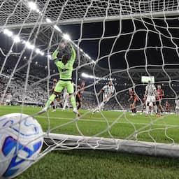 Invaller Koopmeiners helpt Juventus met piekfijne assist aan punt tegen AC Milan