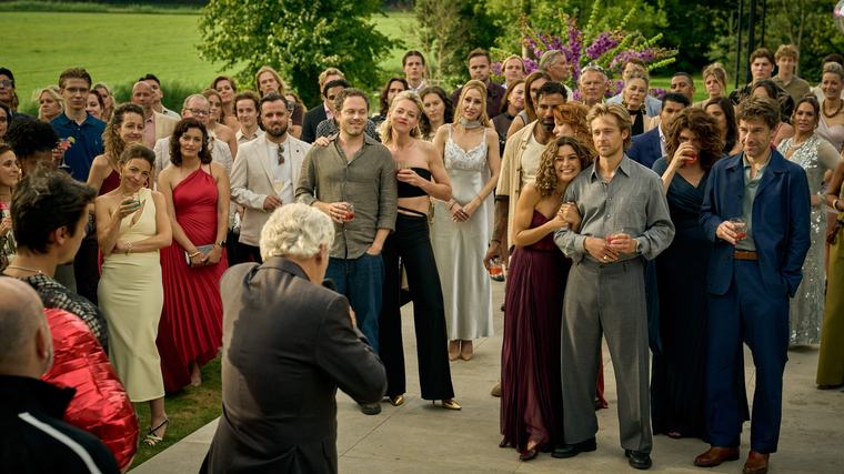Netflix blaast megahit De Eetclub nieuw leven in: een snoepwinkel van seks, drugs en drama