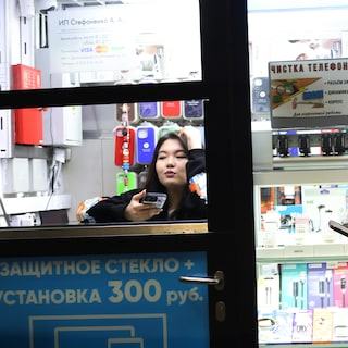 Rusland is het meest gesanctioneerde land ter wereld. Maar wat merkt de gewone Rus daarvan?