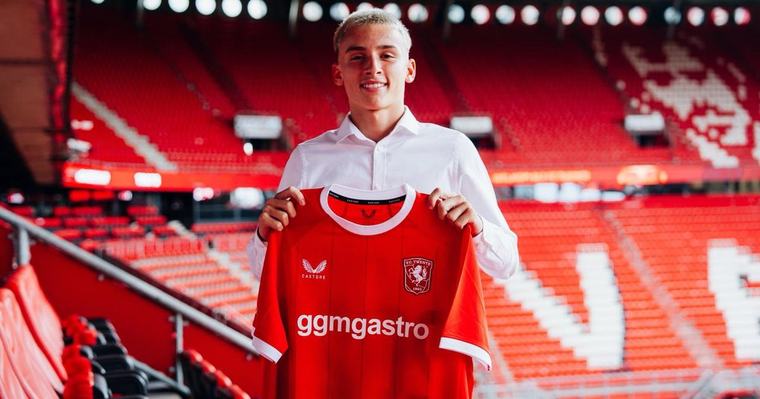 Jeugdspeler Selmani tekent contract bij Twente