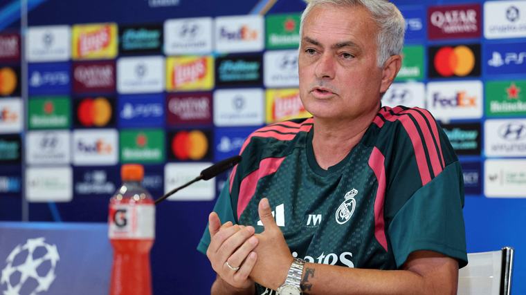 José Mourinho zet emotionele herinneringen aan Inter opzij: ’Als ze mij als vriend zien, zal dat voor en na de wedstrijd zijn’