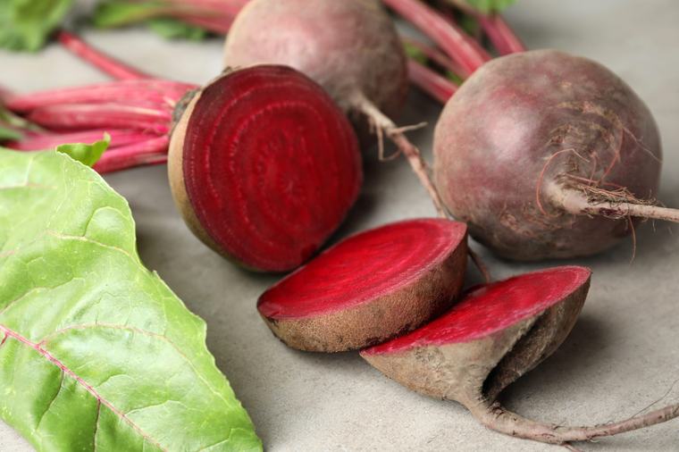 Dit rode pigment hielp planten met het veroveren van woestijnen