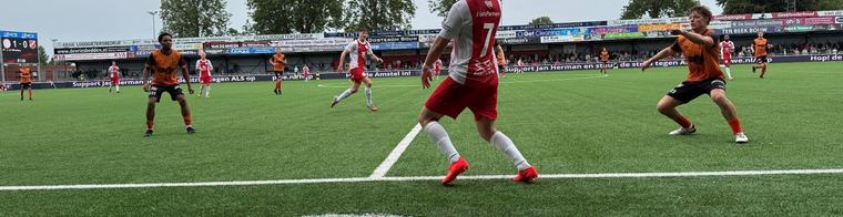 Amateurvoetbaloverzicht: IJsselmeervogels krijgt deksel op de neus tegen Volendam: 'Eigen schuld dikke bult'
