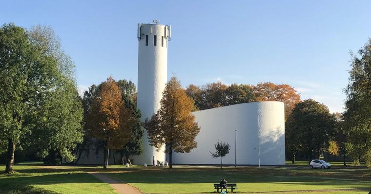 Adventskerk Assen krijgt complimenten van jury, maar ziet prijs voor mooiste kerk naar Scheveningen gaan