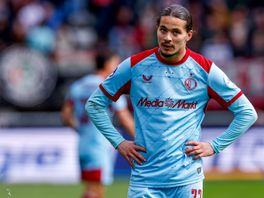 Zo kan Feyenoord Barcelona bestrijden: ‘Heel gesloten spelen en de diepte zoeken’