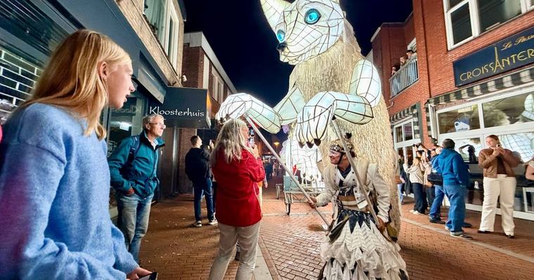 Straatfestival Waterbei van start: 'Een feest voor iedereen, of je nou arm bent of rijk'