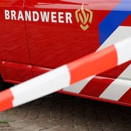 Persoon overleden na ongeluk met gevaarlijke stof op bedrijventerrein in Zwaag