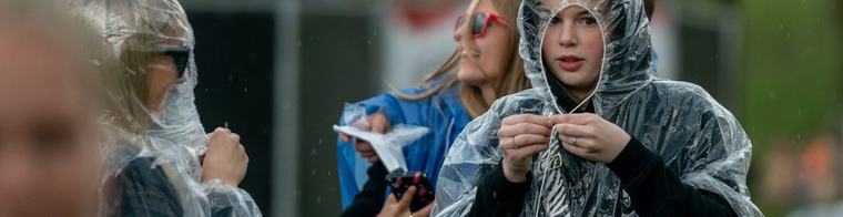 Onweersbuien met veel regen, hagel en windstoten: vanmiddag code geel in Drenthe