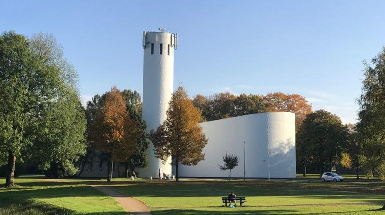 Adventskerk Assen krijgt complimenten van jury, maar ziet prijs voor mooiste kerk naar Scheveningen gaan