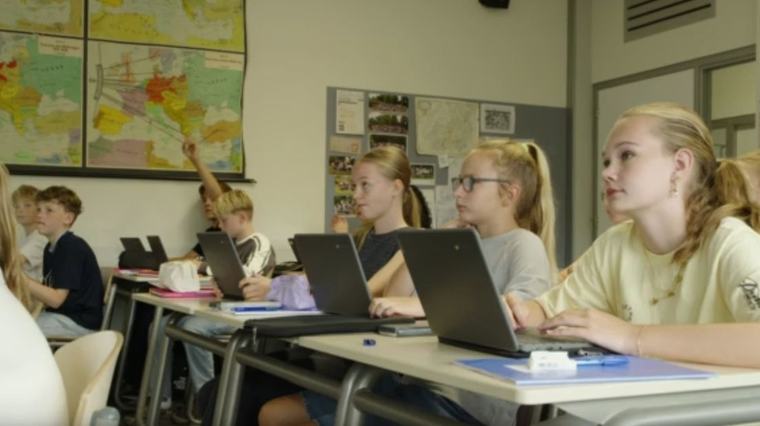 Schoolspullen zijn duur: in Emmen hebben ze een oplossing voor de laptop