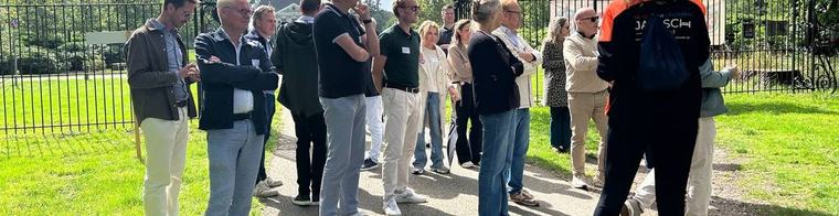 Prominenten uit Oost en West strijden met klootschietwedstrijd om de eer