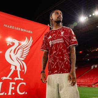 Transfersommen tot 145 miljoen in Premier League: waarom betalen Engelse clubs zulke hoge bedragen voor nieuwe spelers?